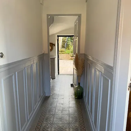 بيت للعطل Charming House *